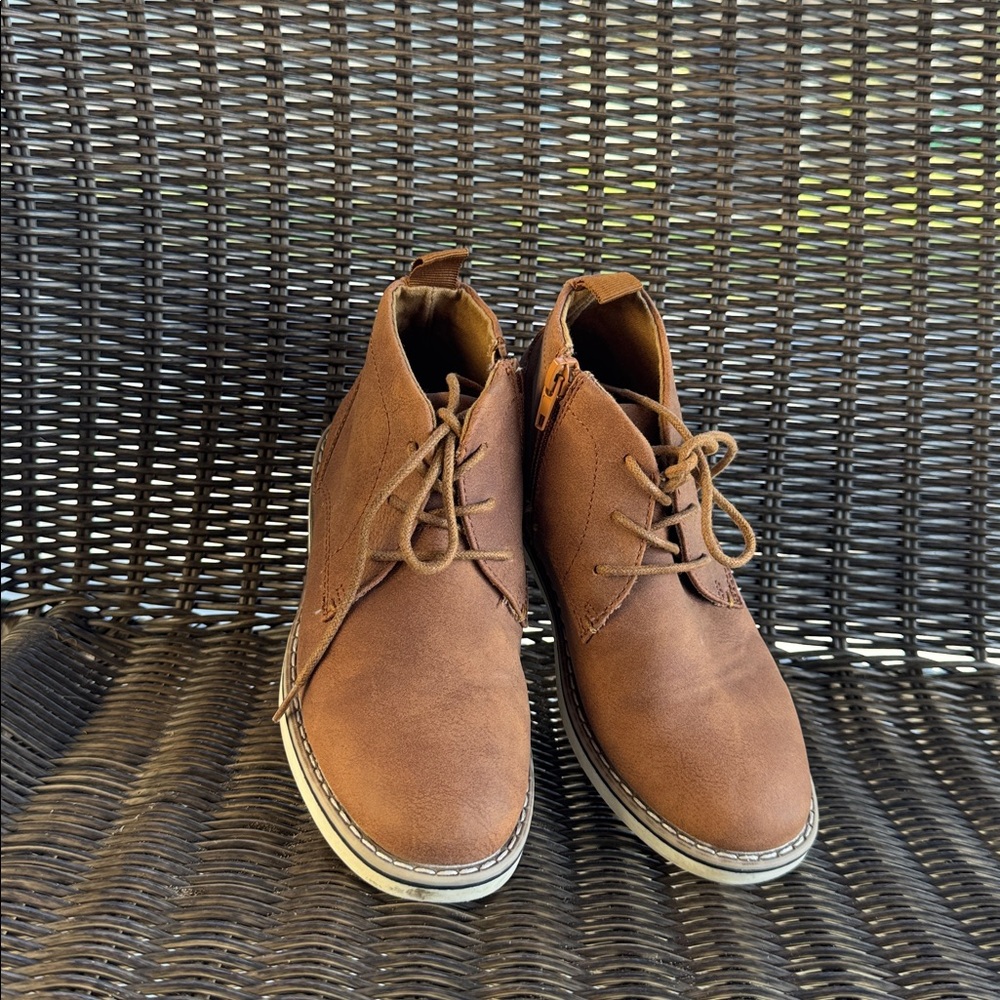 Steve Madden Brown Lace-Up Boots Boys